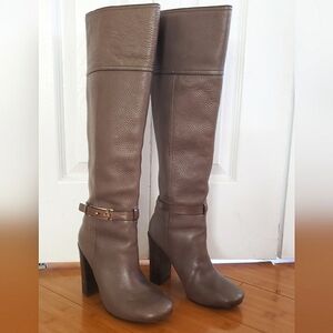 TORY BURCH JENNA BOOTS TUMBLE LEATHER EUC